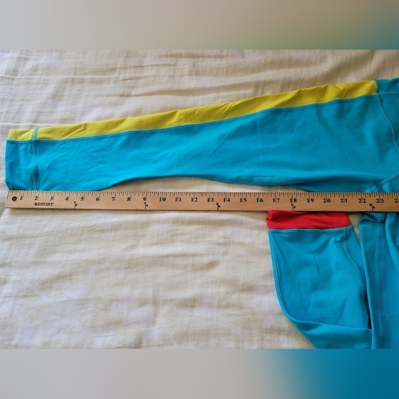Lululemon Athetica Leggings size 4 - Picture 9 of 11